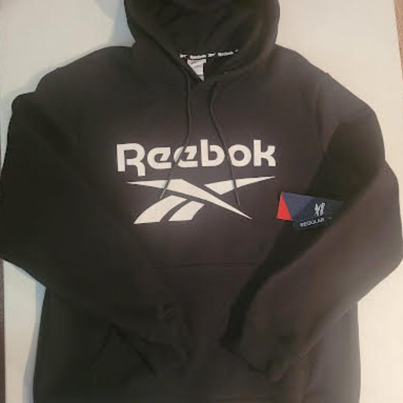 Reebok Other - NWT Men's Graphic Reebok Hoodie Sweatshirt - Large